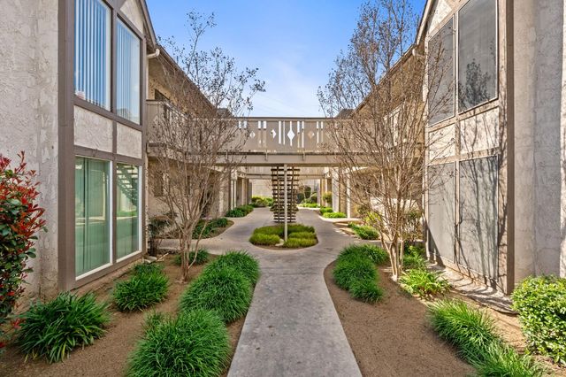 1550 W Swift, Fresno, CA 93705