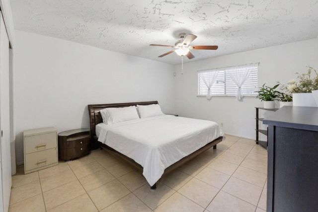 6682 Westwick Drive, Houston, TX 77072