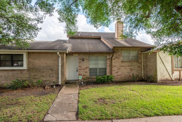 6682 Westwick Drive, Houston, TX 77072