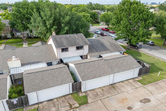 6682 Westwick Drive, Houston, TX 77072