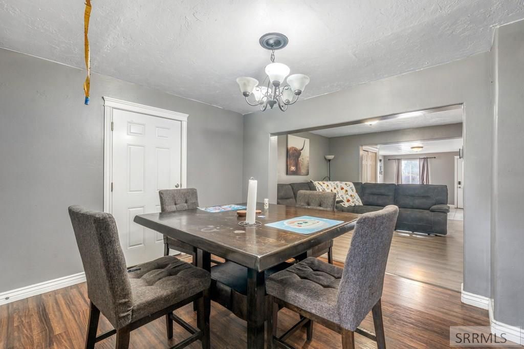 Image 15 of property listing at 1164 Cassia, Idaho Falls, ID 83402