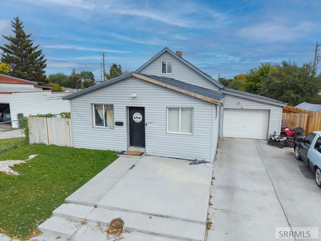 Image 2 of property listing at 1164 Cassia, Idaho Falls, ID 83402