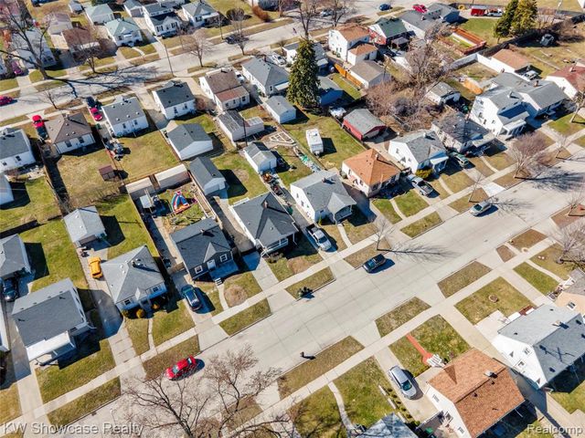 13470 Agnes Street, Southgate, MI 48195