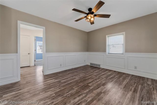 13470 Agnes Street, Southgate, MI 48195