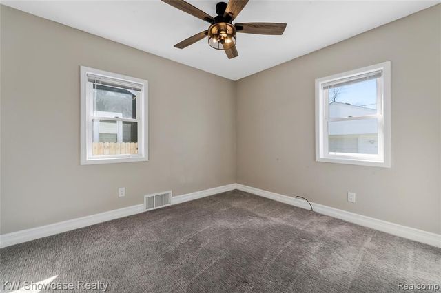 13470 Agnes Street, Southgate, MI 48195