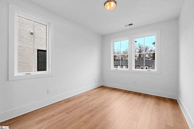 66 Mcneil Court, Greenville, SC 29609