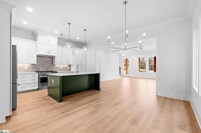 66 Mcneil Court, Greenville, SC 29609