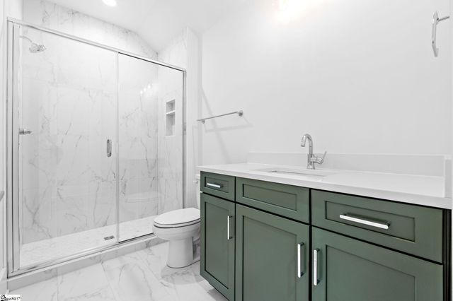 66 Mcneil Court, Greenville, SC 29609