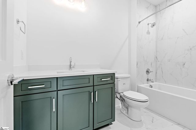 66 Mcneil Court, Greenville, SC 29609