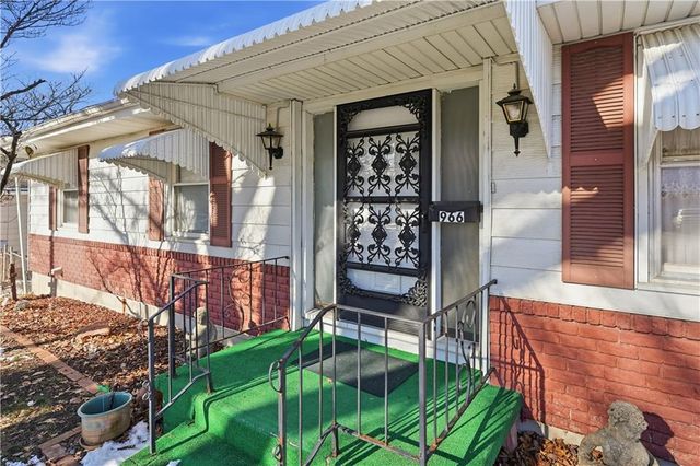 966 Shawnee Road, Kansas City, KS 66103