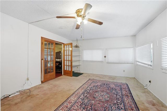 966 Shawnee Road, Kansas City, KS 66103