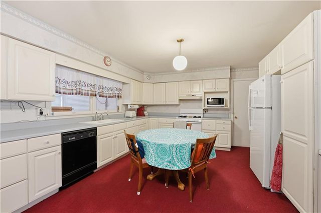 966 Shawnee Road, Kansas City, KS 66103