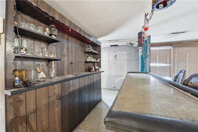 966 Shawnee Road, Kansas City, KS 66103