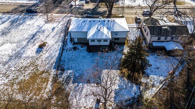 966 Shawnee Road, Kansas City, KS 66103