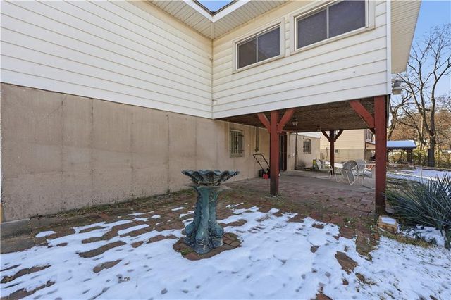 966 Shawnee Road, Kansas City, KS 66103