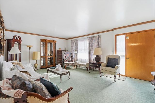 966 Shawnee Road, Kansas City, KS 66103