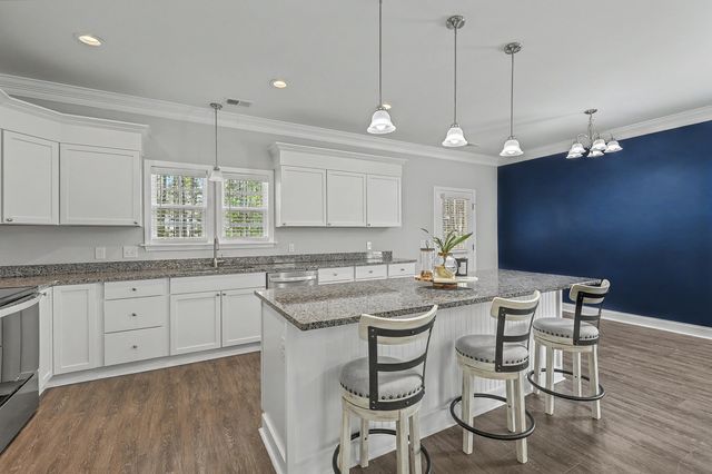 107 Perry Drive, Summerville, SC 29483