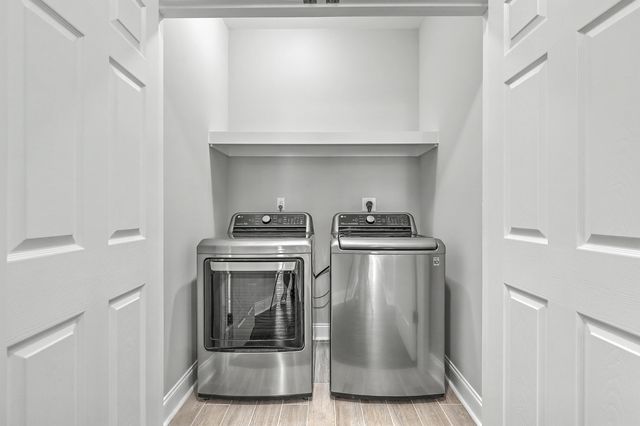 107 Perry Drive, Summerville, SC 29483