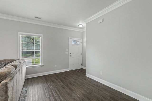 107 Perry Drive, Summerville, SC 29483