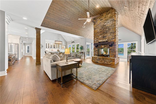 525 Tammerick Trail, Fair Play, SC 29643