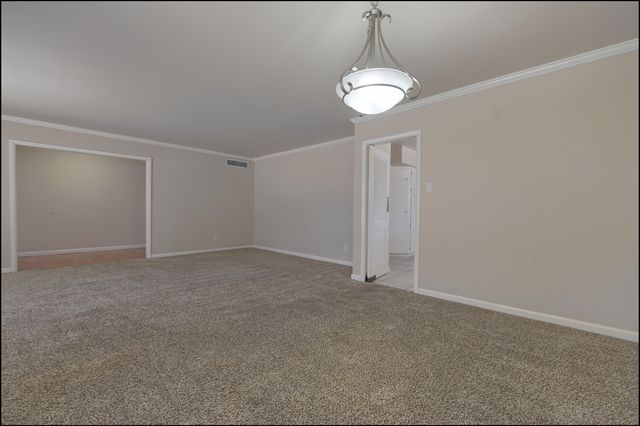 4040 Bancroft Drive, El Paso, TX 79902