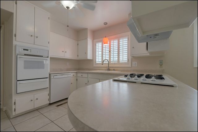 4040 Bancroft Drive, El Paso, TX 79902