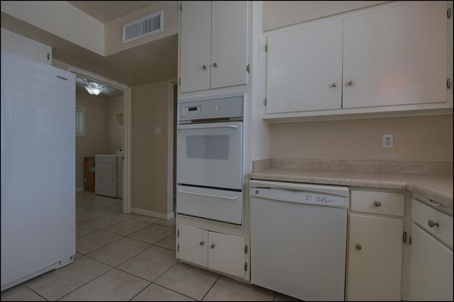 4040 Bancroft Drive, El Paso, TX 79902