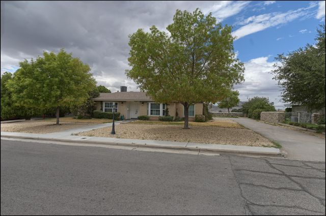4040 Bancroft Drive, El Paso, TX 79902