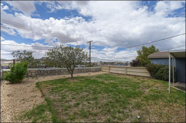 4040 Bancroft Drive, El Paso, TX 79902