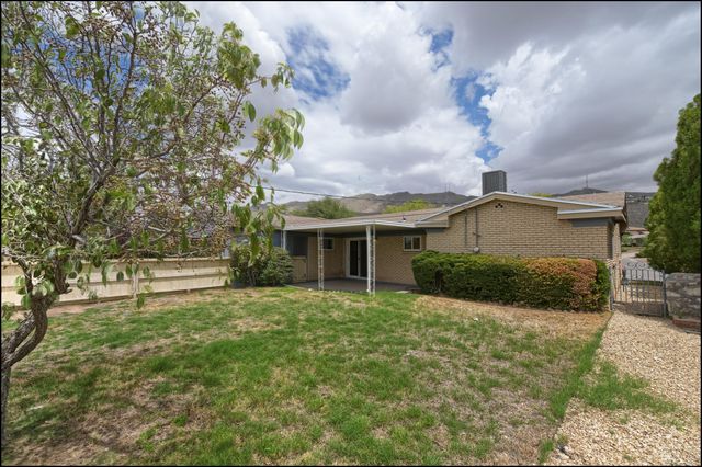 4040 Bancroft Drive, El Paso, TX 79902