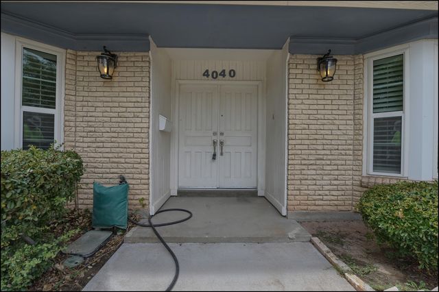 4040 Bancroft Drive, El Paso, TX 79902