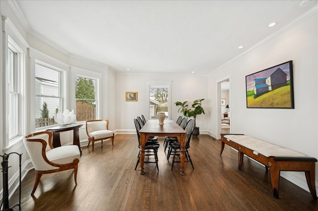 916 Oak Street, Winnetka, IL 60093