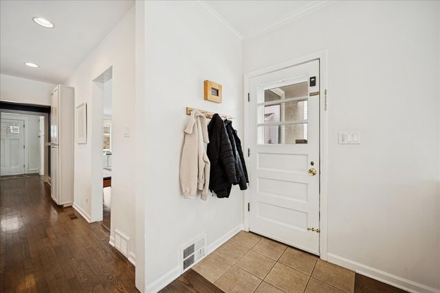 916 Oak Street, Winnetka, IL 60093