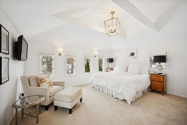 916 Oak Street, Winnetka, IL 60093