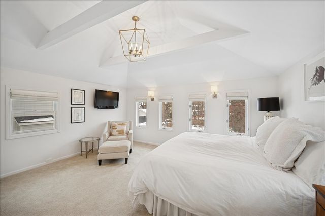 916 Oak Street, Winnetka, IL 60093