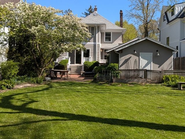 916 Oak Street, Winnetka, IL 60093