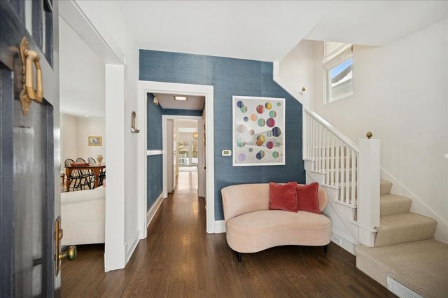 916 Oak Street, Winnetka, IL 60093