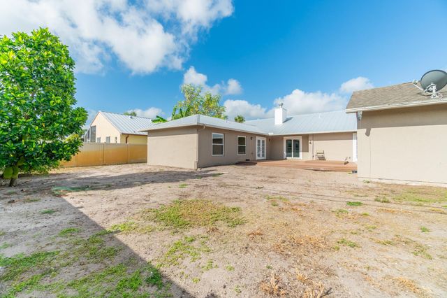3709 SW Haines Street, Port St Lucie, FL 34953