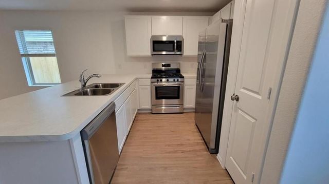 4130 Zavala Mill Street, Baytown, TX 77521