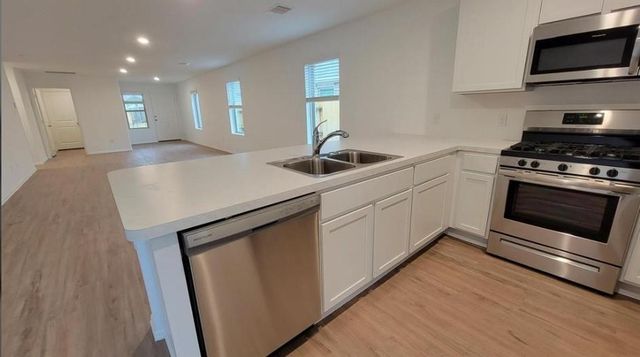 4130 Zavala Mill Street, Baytown, TX 77521