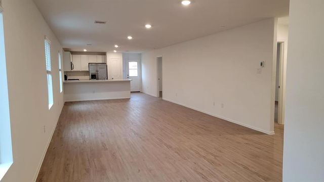 4130 Zavala Mill Street, Baytown, TX 77521