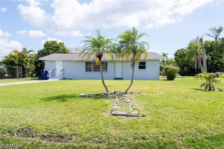 4631 New Haven DR, Fort Myers, FL 33908