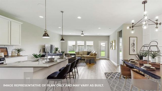 510 Hunter Grove Lane, China, TX 77613