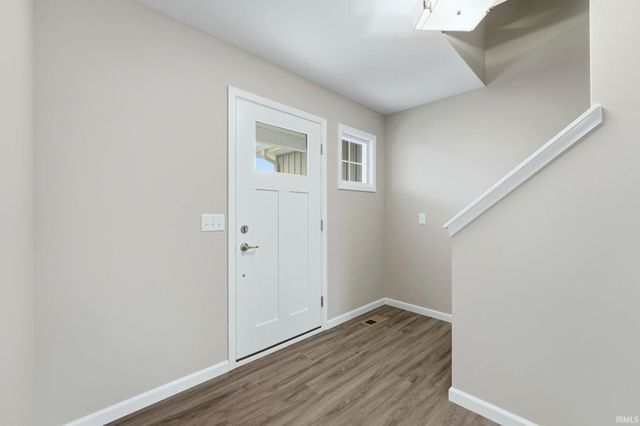 12821 Towcester Court, Fort Wayne, IN 46818