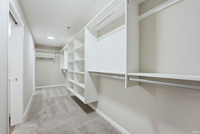 12821 Towcester Court, Fort Wayne, IN 46818