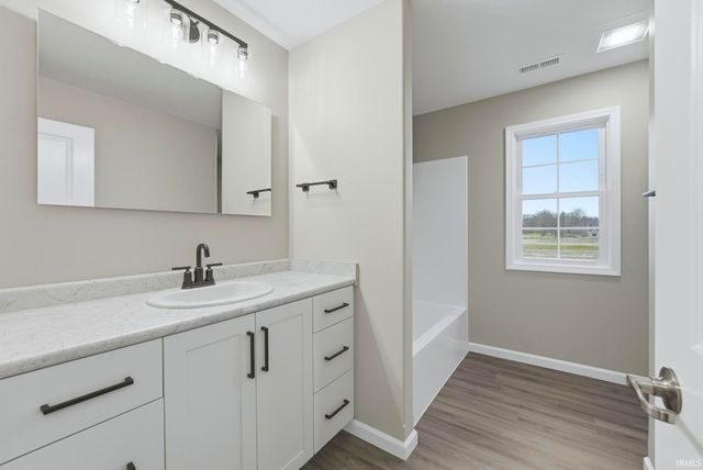 12821 Towcester Court, Fort Wayne, IN 46818