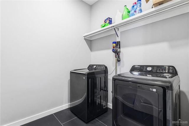 2809 N Summer Heights, San Juan, TX 78589