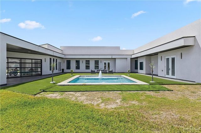 2809 N Summer Heights, San Juan, TX 78589