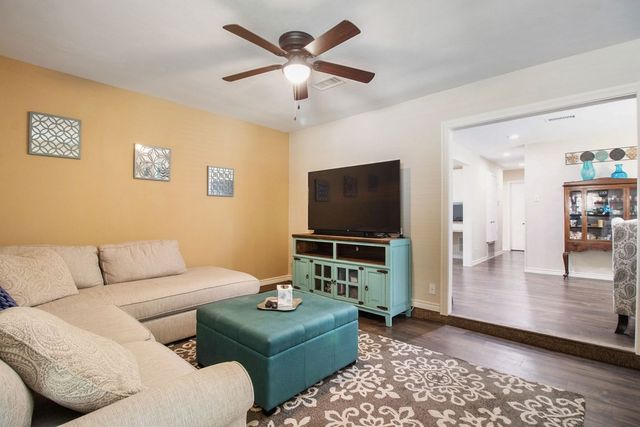 4026 Salem Drive, Garland, TX 75043