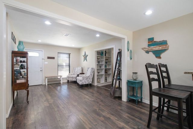 4026 Salem Drive, Garland, TX 75043